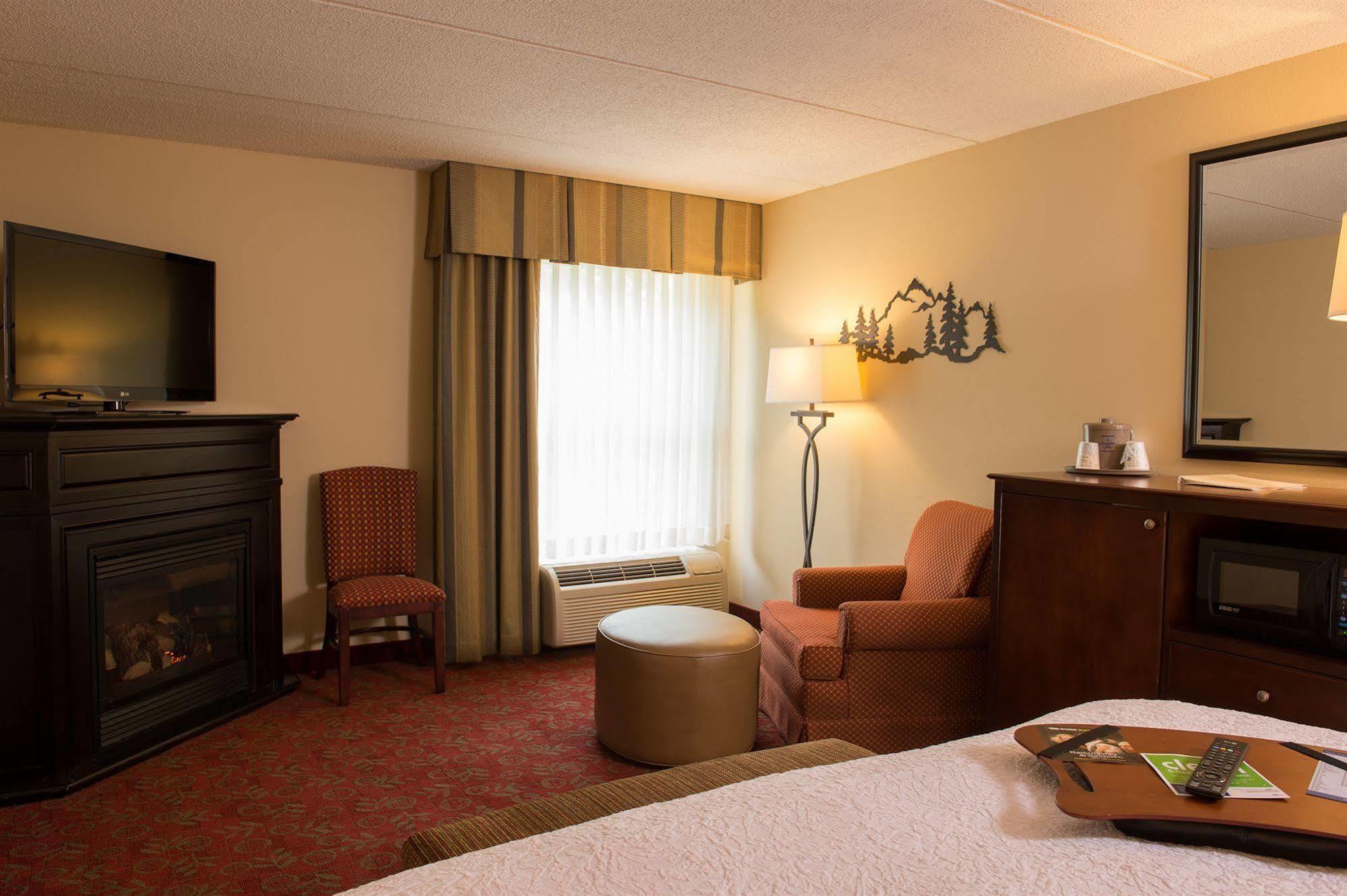 Hampton Inn & Suites Pigeon Forge On The Parkway Habitación foto